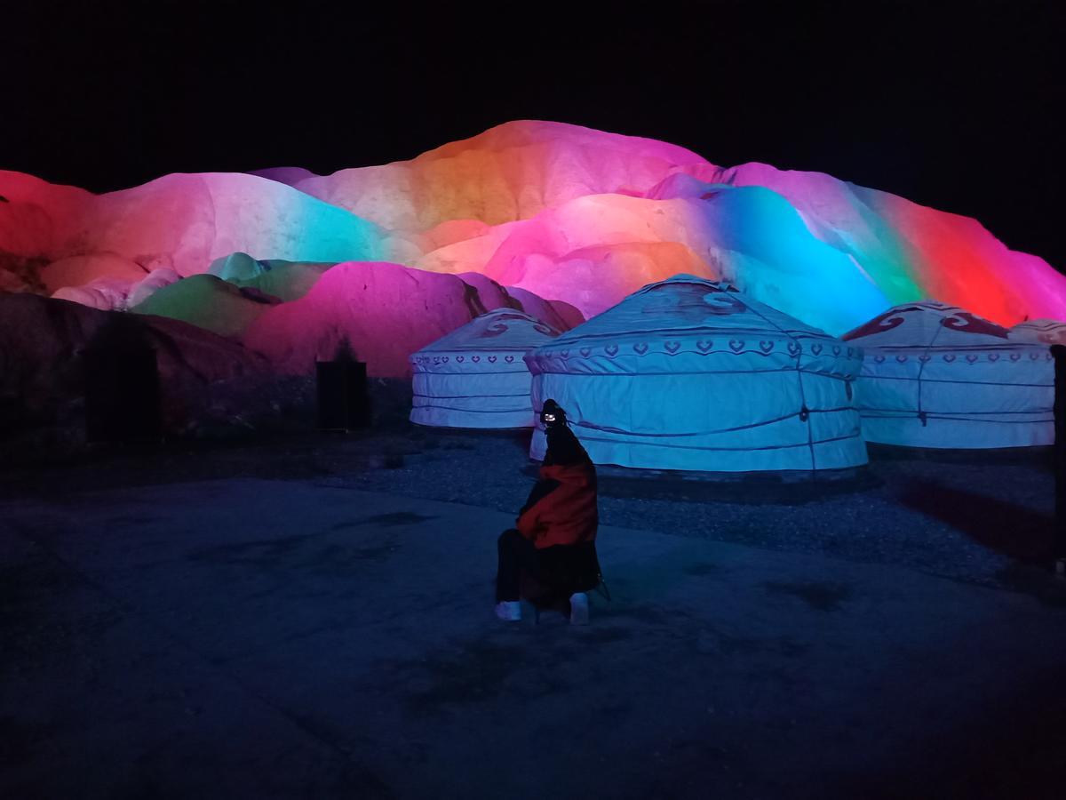 KaoShan Tent Zhangye Bagian luar foto